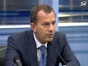 Держслужбовці-регіонали підуть у відпустку, аби готуватися до виборів Держслужбовці-регіонали підуть у відпустку, аби готуватися до виборів