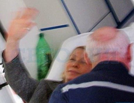 Депутат: Тимошенко побили Депутат: Тимошенко побили