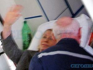 Тимошенко доставили в больницу силой