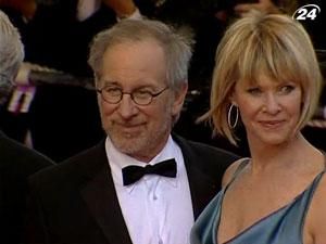 Стівен Спілберг - творець сенсацій, найбагатший режисер сучасності, геній кіно Стівен Спілберг - творець сенсацій, найбагатший режисер сучасності, геній кіно