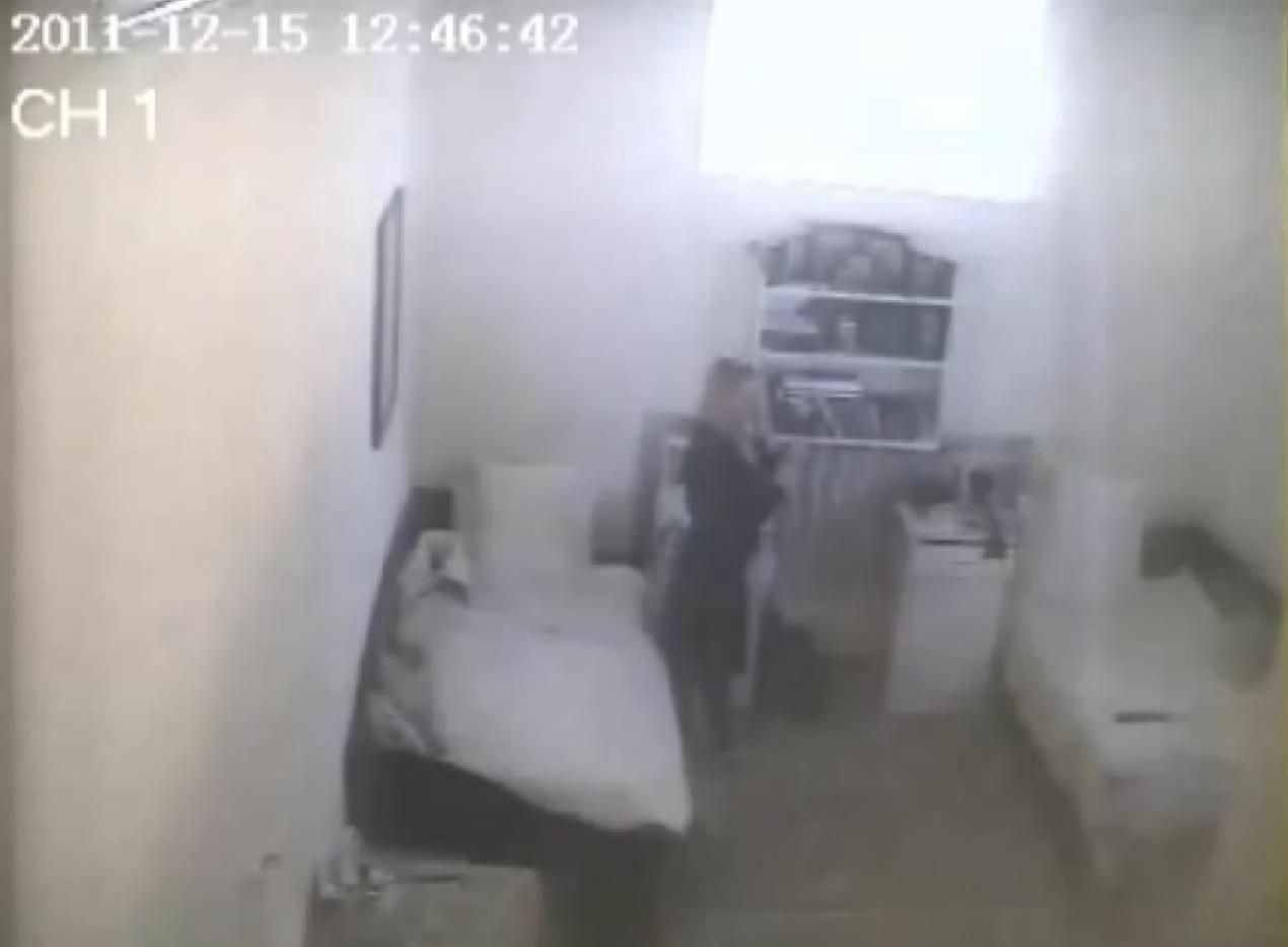 В интернет выложили видео с камеры Тимошенко 5-месячной давности В интернет выложили видео с камеры Тимошенко 5-месячной давности