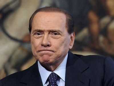 Берлускони платил мафии за защиту