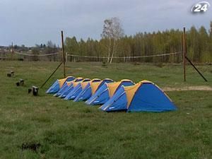 Под Киевом презентовали кемпинг для футбольных фанов Под Киевом презентовали кемпинг для футбольных фанов