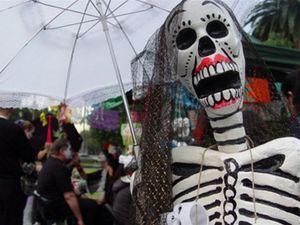 Студія Pixar зніматиме мультфільм про День мертвих Студія Pixar зніматиме мультфільм про День мертвих