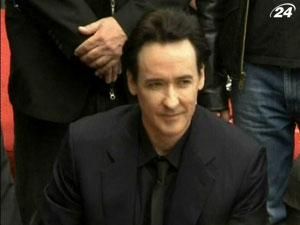 Джон Кьюсак получил звезду на Аллее Славы Джон Кьюсак получил звезду на Аллее Славы