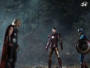 “Месники": Залізна Людина, Тор та Капітан Америка рятуватимуть людство