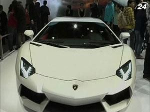 На Пекинском автосалоне представили авто для настоящих ценителей изысканности На Пекинском автосалоне представили авто для настоящих ценителей изысканности