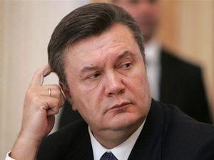 Янукович передал дело об избиении Тимошенко в Генпрокуратуру