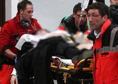 В Румынии автобус с 38 пассажирами упал с обрыва В Румынии автобус с 38 пассажирами упал с обрыва