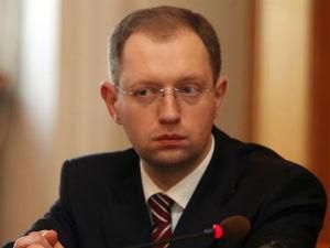 Яценюк: Пятничные события в парламенте - это политическое мародерство
