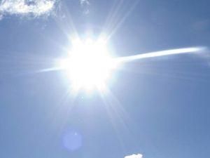 В Україні збережеться 30-градусна спека, вода в морях прогрілася до +16 В Україні збережеться 30-градусна спека, вода в морях прогрілася до +16