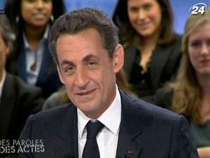 Соцопрос: между Олландом и Саркози разница в 8%