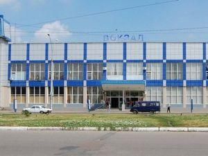 У Сумах через загрозу вибуху перекрили вокзал У Сумах через загрозу вибуху перекрили вокзал