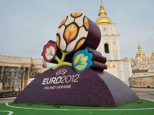 В Польше уверены, что перенесение Евро-2012 – нечто "очень гипотетическое" В Польше уверены, что перенесение Евро-2012 – нечто "очень гипотетическое"