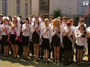 3 травня у школах Києва пролунає останній дзвоник