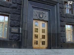 Віктор Янукович доручив Миколі Азарову скасувати повторні перевірки бізнесу Віктор Янукович доручив Миколі Азарову скасувати повторні перевірки бізнесу