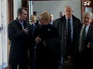 Немецкие медики приехали обследовать Юлию Тимошенко Немецкие медики приехали обследовать Юлию Тимошенко