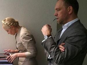 Власенко говорит, что Тимошенко не просила немецких врачей о новом осмотре Власенко говорит, что Тимошенко не просила немецких врачей о новом осмотре