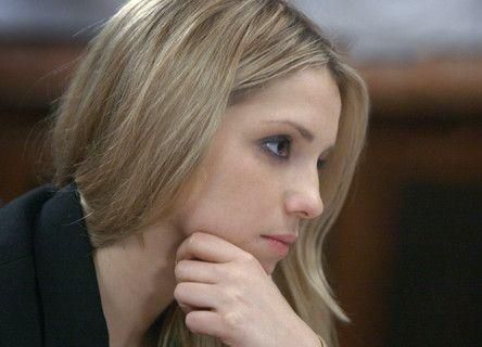 Дочь Тимошенко поблагодарила европейцев за бойкот Евро-2012 Дочь Тимошенко поблагодарила европейцев за бойкот Евро-2012