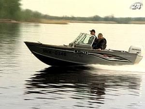 Київське водосховище очистили від незаконних знарядь риболовлі Київське водосховище очистили від незаконних знарядь риболовлі