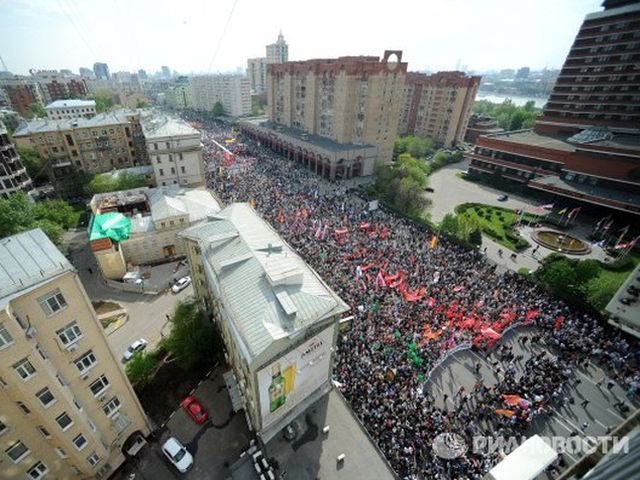 Московська поліція затримала 250 учасників "Маршу мільйонів" Московська поліція затримала 250 учасників "Маршу мільйонів"