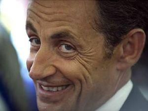 Саркози проголосовал на выборах президента Франции Саркози проголосовал на выборах президента Франции