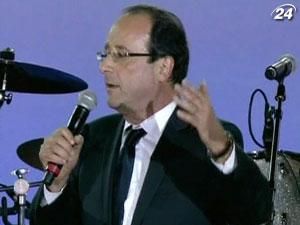 Мировые лидеры поздравляют новоизбранного президента Франции Мировые лидеры поздравляют новоизбранного президента Франции