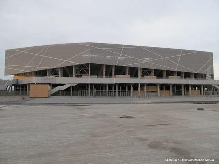 На львівський стадіон витратять ще 8 мільйонів