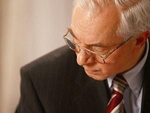 Азаров заявил, что ЕВРО состоится и станет для Украины большим праздником Азаров заявил, что ЕВРО состоится и станет для Украины большим праздником