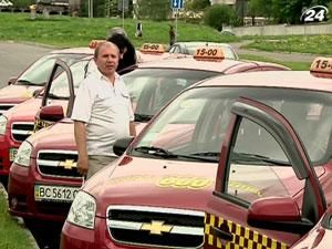 Инспекторы проверяли готовность львовских такси к Евро-2012