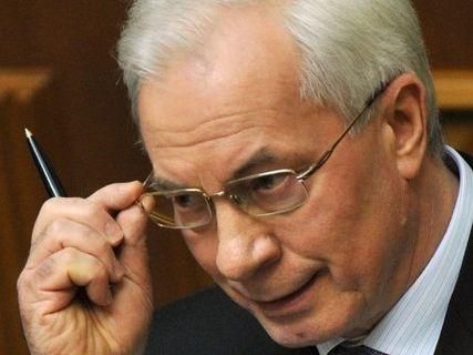 Азаров привітав Медведєва з прем'єрством