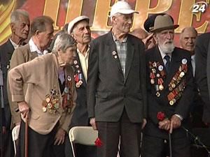 В музее-заповеднике "Битва за Киев" ветеранов почтили с привкусом агитации В музее-заповеднике "Битва за Киев" ветеранов почтили с привкусом агитации