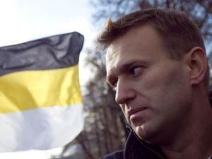 Московская полиция оставила Навального под стражей до суда Московская полиция оставила Навального под стражей до суда