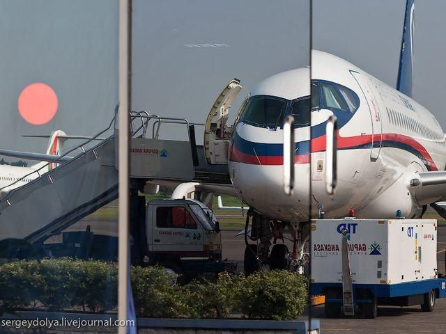 Опубликованы последние фотографии пилотов и самолета Superjet-100