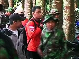 Власти: В авиакатастрофе в Индонезии не выжил никто Власти: В авиакатастрофе в Индонезии не выжил никто