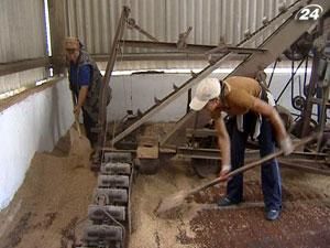 Агросектору из госбюджета выделят 6,4 млрд грн. Агросектору из госбюджета выделят 6,4 млрд грн.