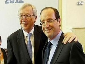 Олланд обсудил с Юнкером экономический рост в ЕС Олланд обсудил с Юнкером экономический рост в ЕС