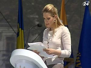 Евгения Тимошенко призвала украинцев бороться с криминальной диктатурой