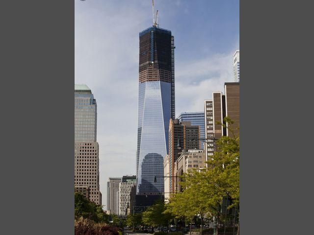 В Нью-Йорке строят самое высокое здание