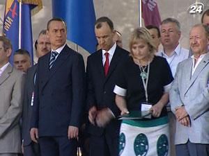 Об'єднана опозиція затвердила свою основну програму. На черзі інші Об'єднана опозиція затвердила свою основну програму. На черзі інші