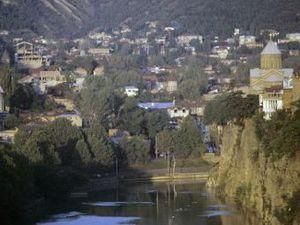 В Тбилиси наводнение, есть жертвы и пострадавшие В Тбилиси наводнение, есть жертвы и пострадавшие