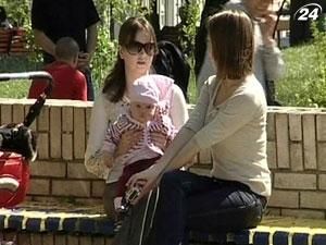 В Україні відзначають День матері В Україні відзначають День матері