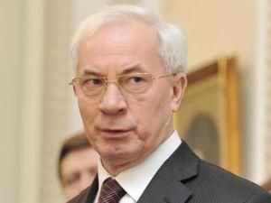 Азаров не исключает лечения Тимошенко за рубежом Азаров не исключает лечения Тимошенко за рубежом