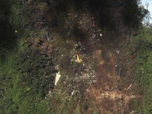 На месте катастрофы SSJ-100 нашли тело представителя российского экипажа