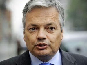 Глава МИД Бельгии считает, что необходимо бойкотировать Евро-2012 в Украине Глава МИД Бельгии считает, что необходимо бойкотировать Евро-2012 в Украине