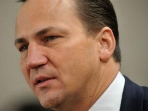 МЗС Польщі: Жодна з країн ЄС не пропонує бойкотувати ЄВРО МЗС Польщі: Жодна з країн ЄС не пропонує бойкотувати ЄВРО