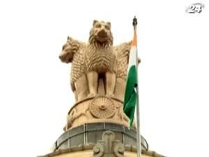 Індія скорочує імпорт іранської нафти під тиском США Індія скорочує імпорт іранської нафти під тиском США