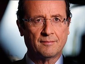 В самолет нового французского лидера ударила молния В самолет нового французского лидера ударила молния