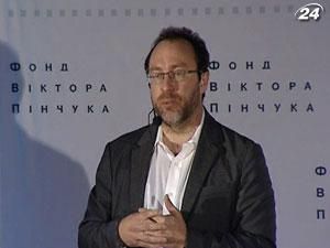 В Украину приехал основатель Википедии