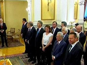 Тимчасовий грецький уряд склав присягу Тимчасовий грецький уряд склав присягу